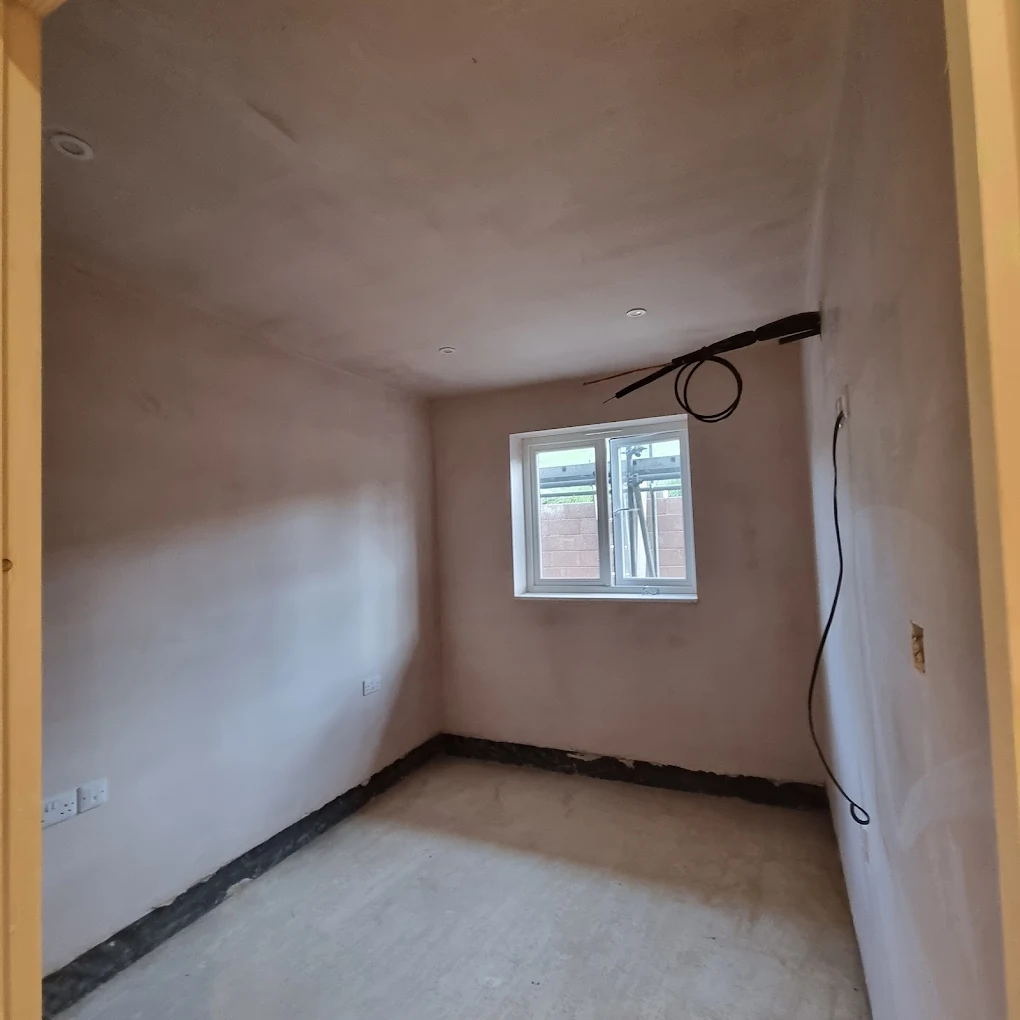 Bedroom freshly re-skimmed with smooth plaster